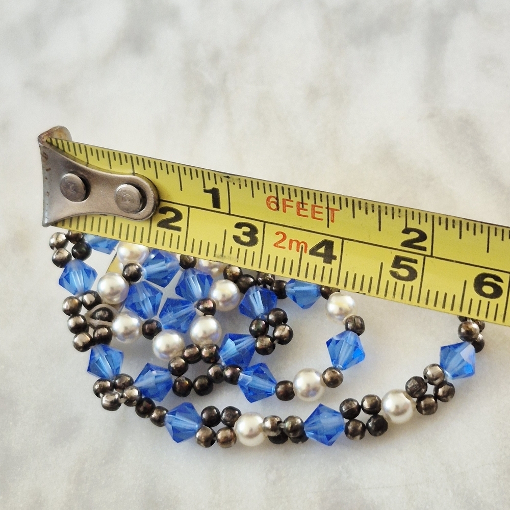 Blue and Silver Beaded Handmade brooch - Picture 10 of 10